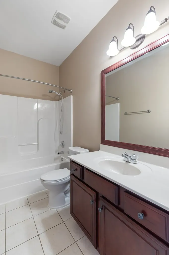 1077 Nealcrest Circle Spring Hill TN 37174