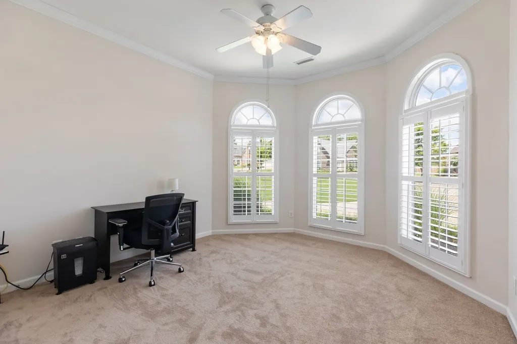 1077 Nealcrest Circle Spring Hill TN 37174