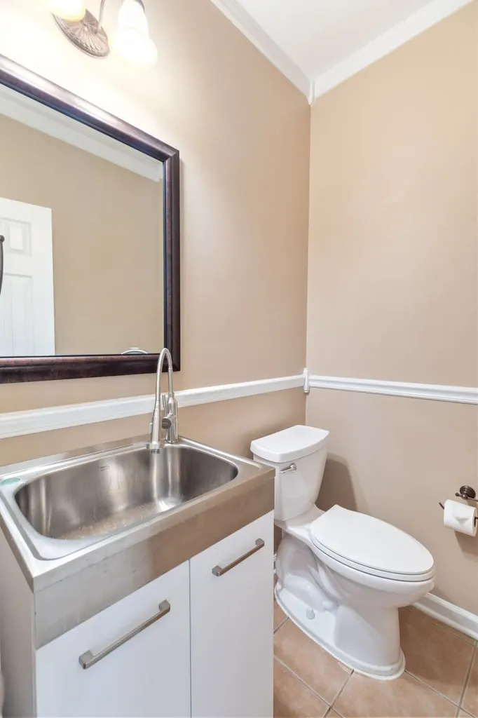 1077 Nealcrest Circle Spring Hill TN 37174
