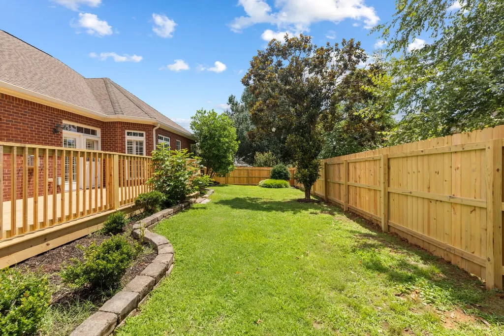 1077 Nealcrest Circle Spring Hill TN 37174