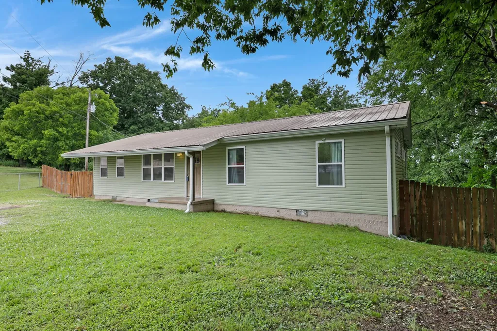 39 Fine Street Rossville GA 30741