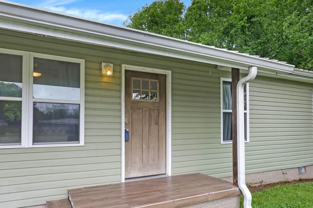 39 Fine Street Rossville GA 30741