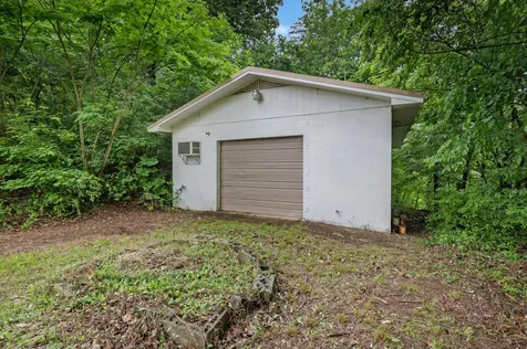 39 Fine Street Rossville GA 30741