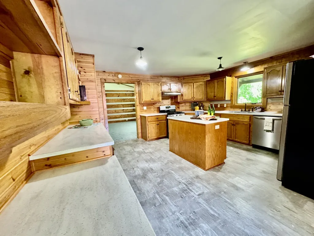 1342 Aetna Church Road Centerville TN 37033
