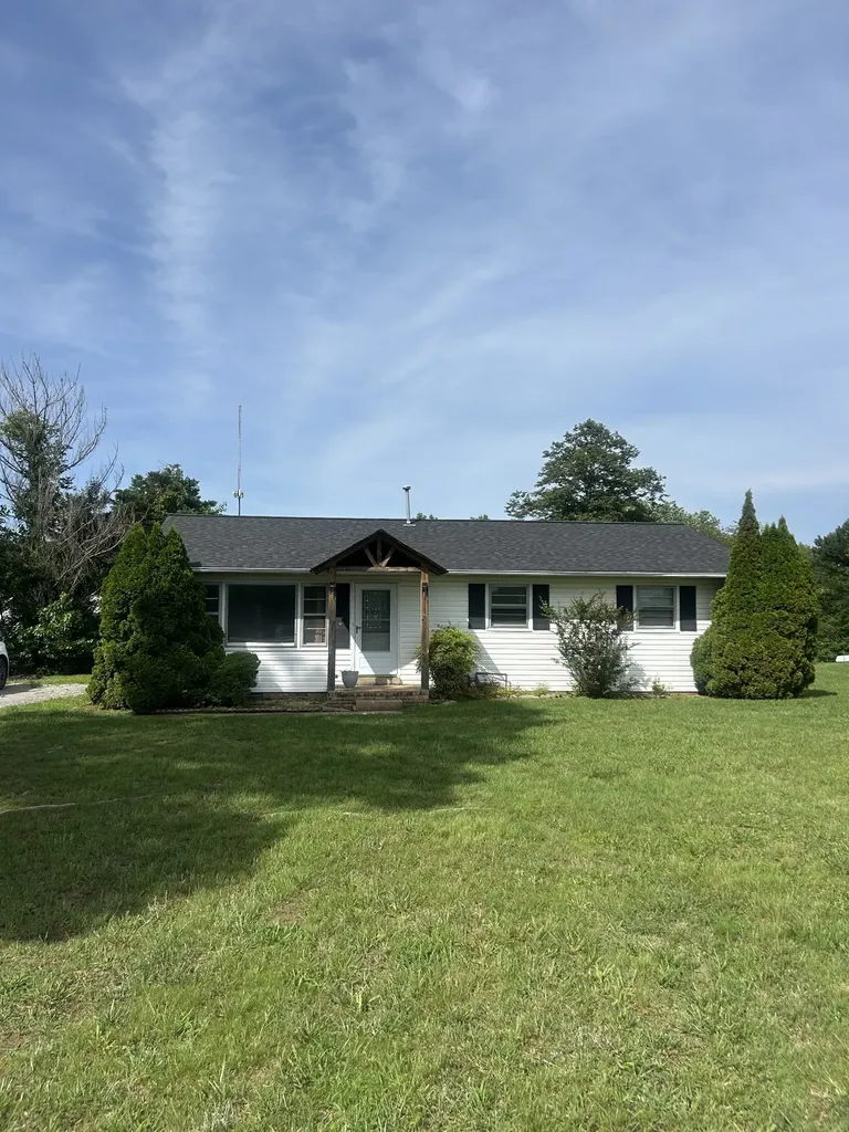 500 Prosser Road Lawrenceburg TN 38464