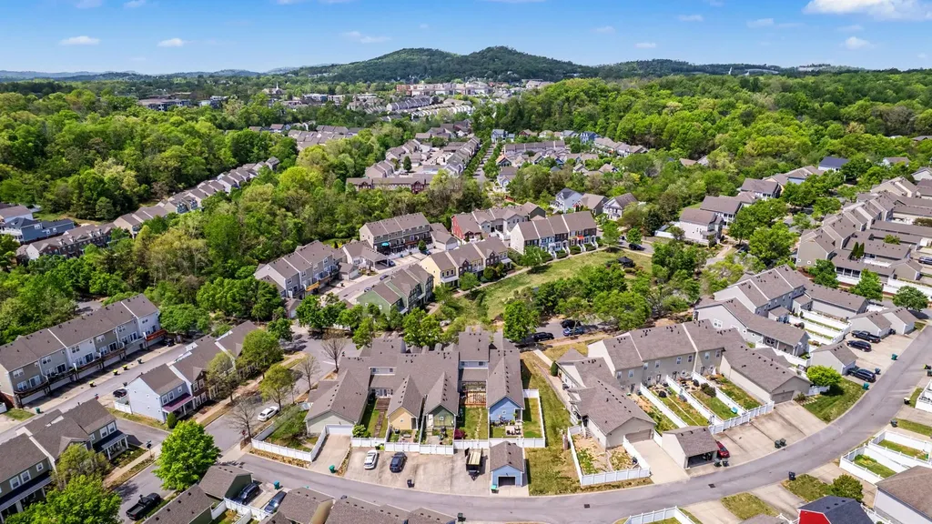 2425 Alteras Drive Nashville TN 37211