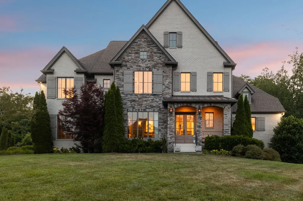 1823 Burland Crescent Brentwood TN 37027