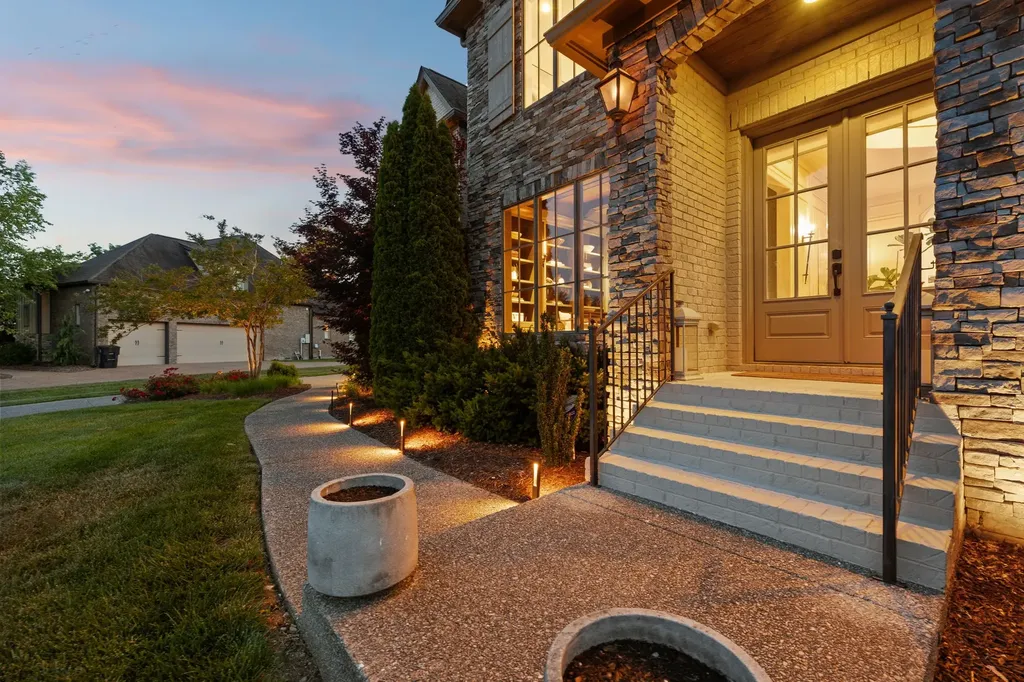 1823 Burland Crescent Brentwood TN 37027