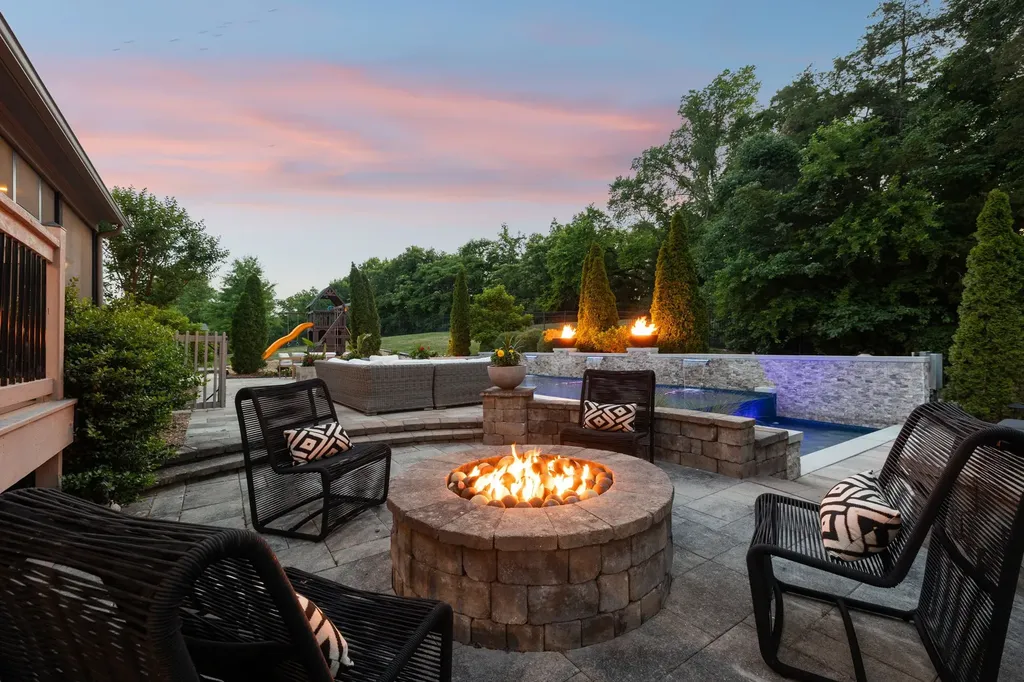 1823 Burland Crescent Brentwood TN 37027