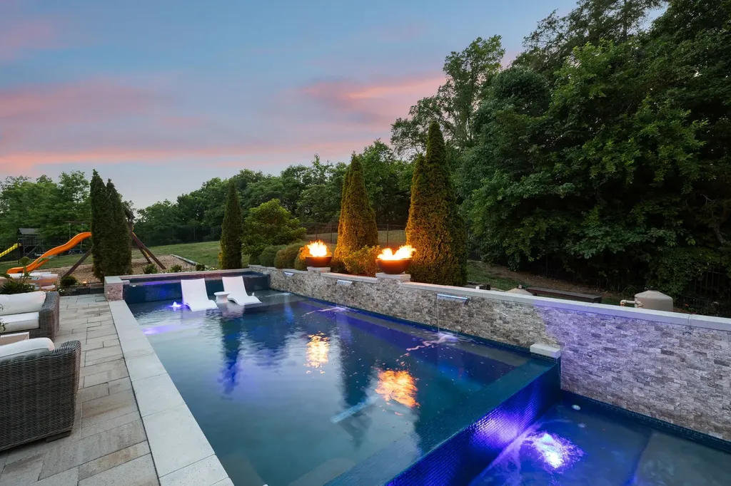 1823 Burland Crescent Brentwood TN 37027