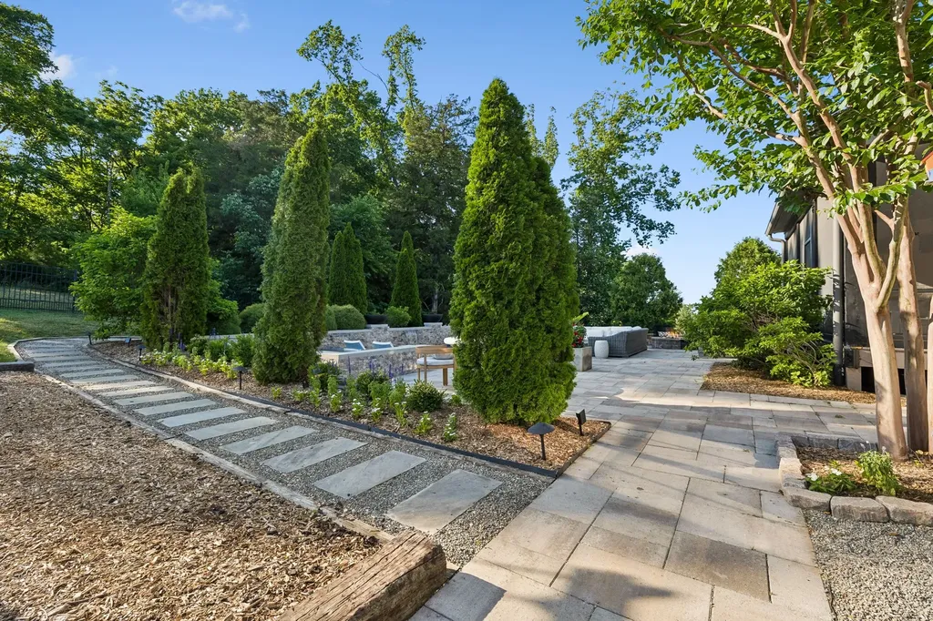1823 Burland Crescent Brentwood TN 37027