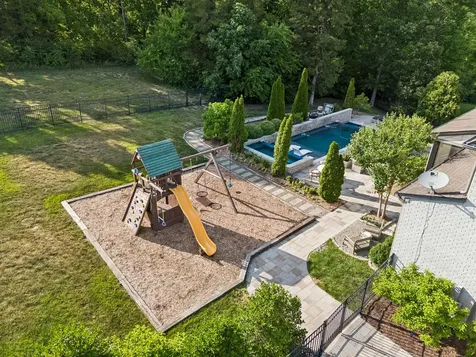 1823 Burland Crescent Brentwood TN 37027