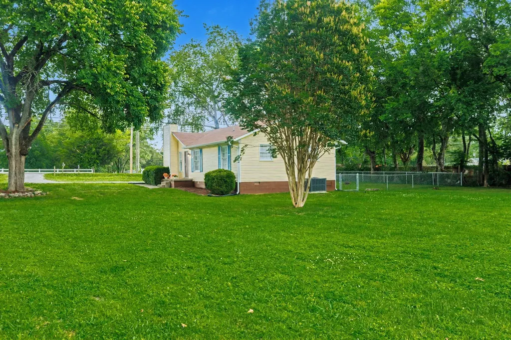 7995 Old Nashville Highway Murfreesboro TN 37129