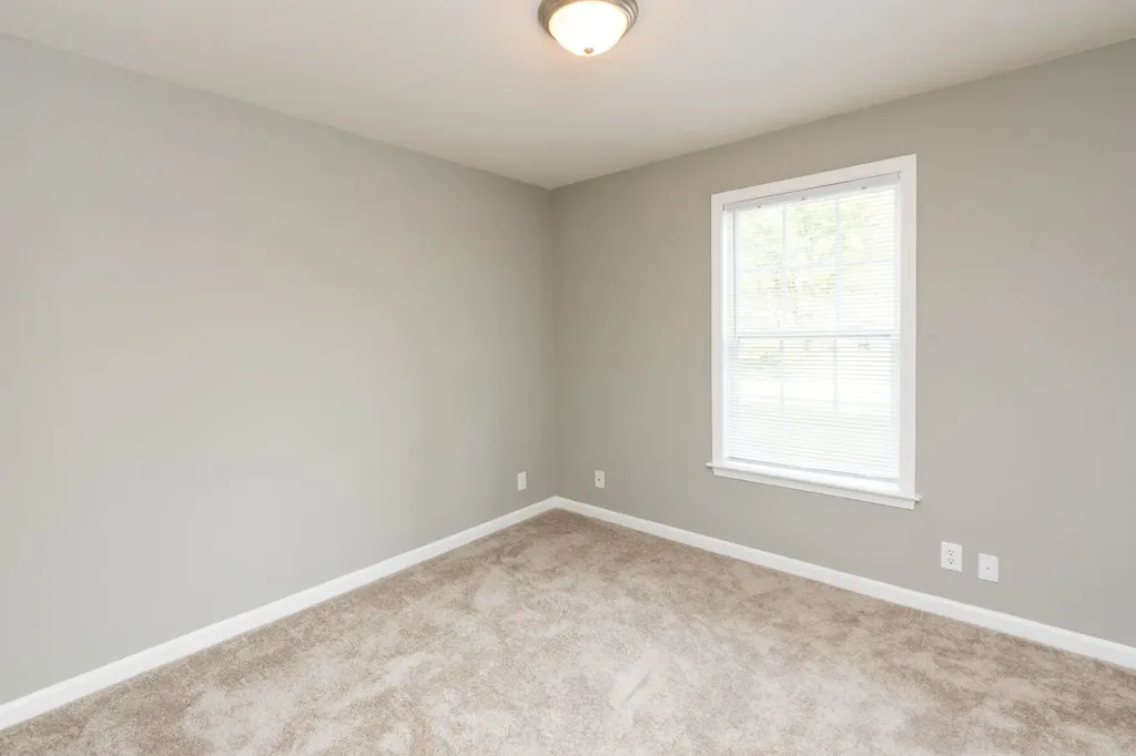 3301 Royster Lane Clarksville TN 37042