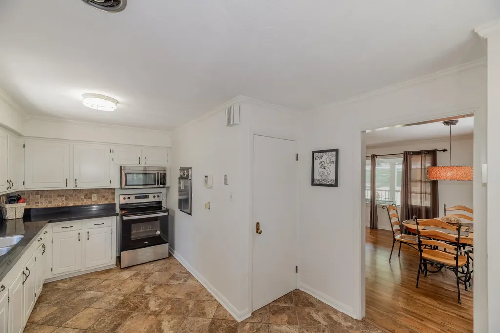 1112 Dogwood Drive Kingston TN 37763