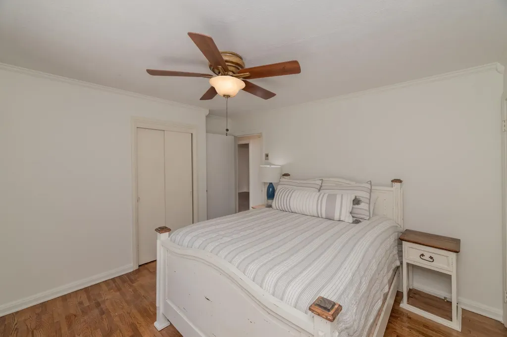 1112 Dogwood Drive Kingston TN 37763