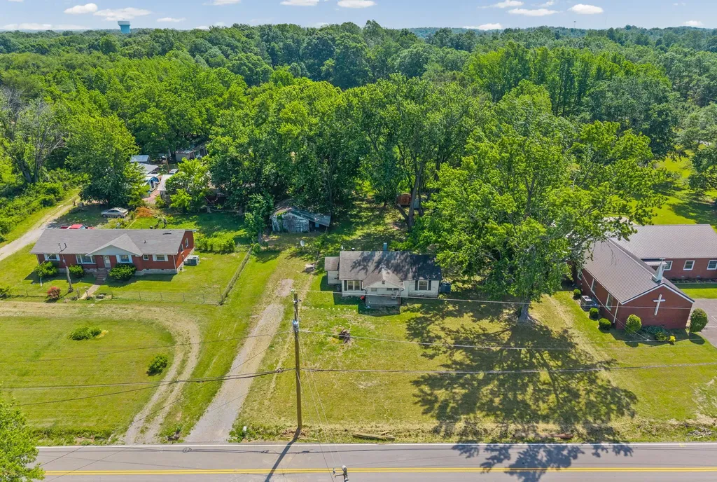 6190 Eatons Creek Road Joelton TN 37080