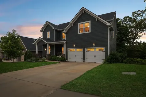 1648 Buttonwood Loop Chattanooga TN 37421