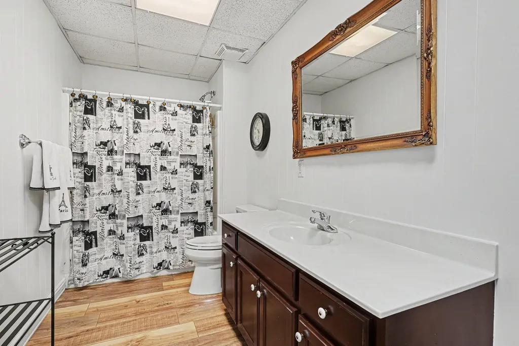 5833 Highway 76, E Springfield TN 37172