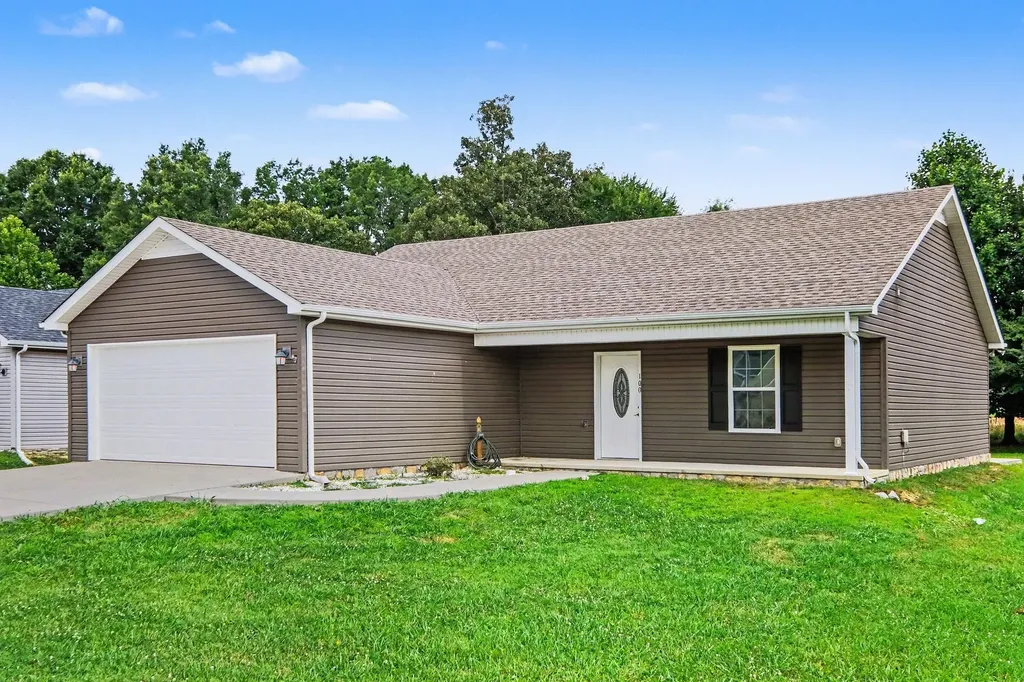 100 Collinwood Drive Tullahoma TN 37388