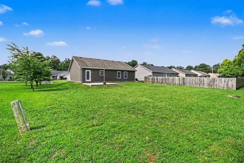 100 Collinwood Drive Tullahoma TN 37388