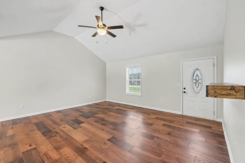 100 Collinwood Drive Tullahoma TN 37388