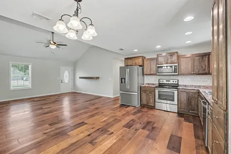 100 Collinwood Drive Tullahoma TN 37388