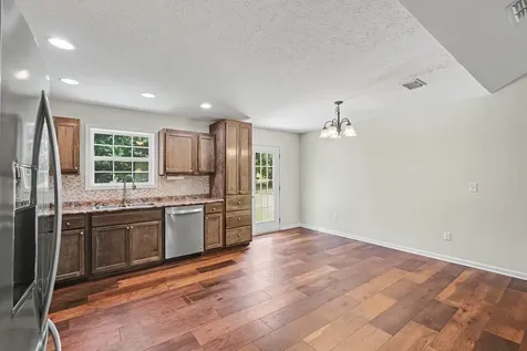 100 Collinwood Drive Tullahoma TN 37388