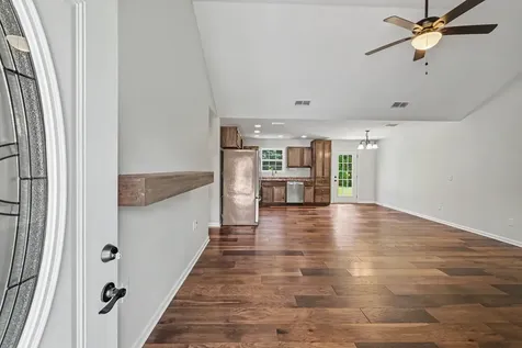 100 Collinwood Drive Tullahoma TN 37388