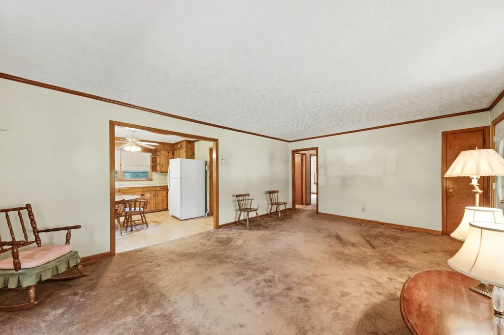 2204 Sowell Mill Pike Columbia TN 38401