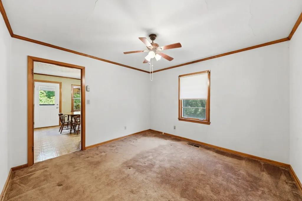 2204 Sowell Mill Pike Columbia TN 38401