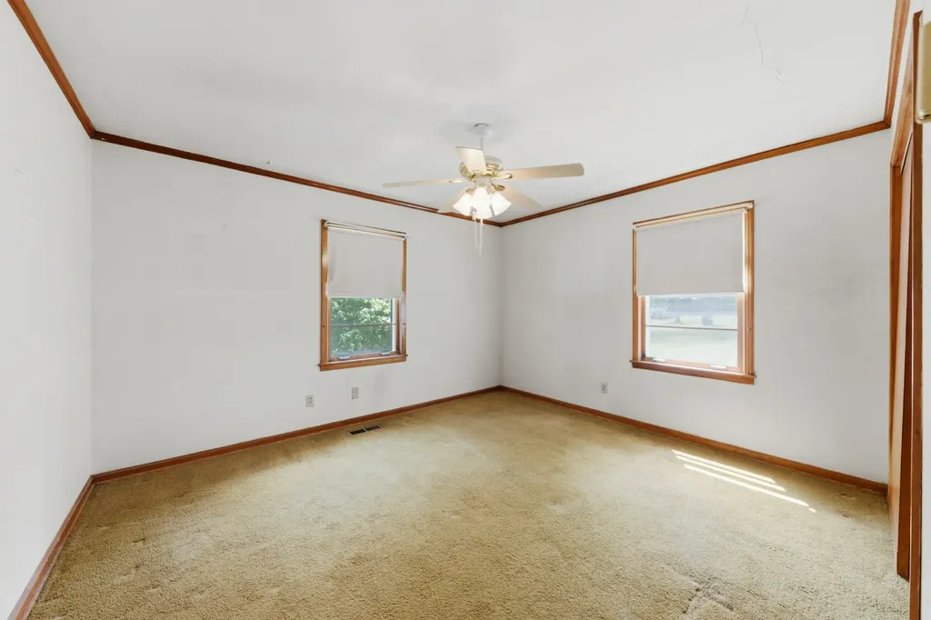 2204 Sowell Mill Pike Columbia TN 38401