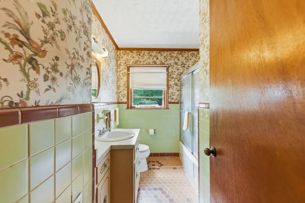 2204 Sowell Mill Pike Columbia TN 38401