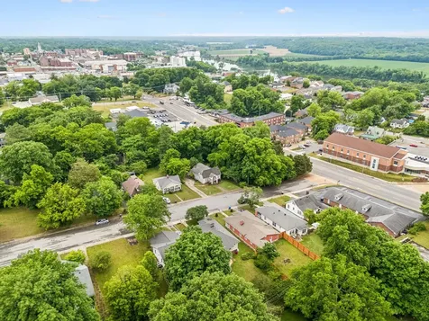 235 Georgia Avenue Clarksville TN 37040