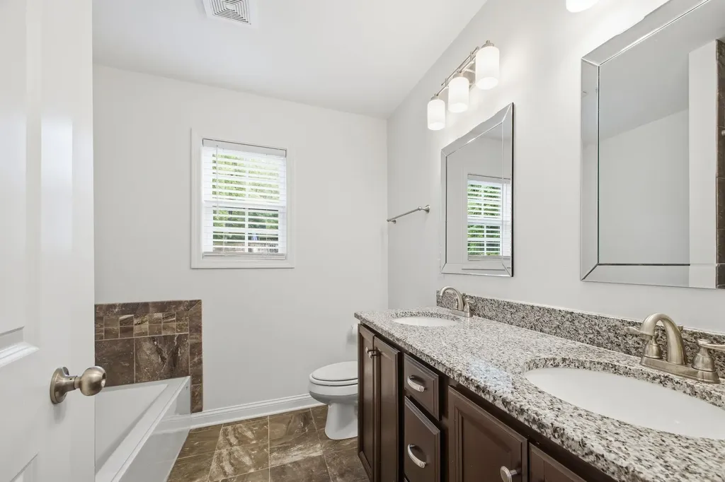 109 Mangrum Road Bon Aqua TN 37025