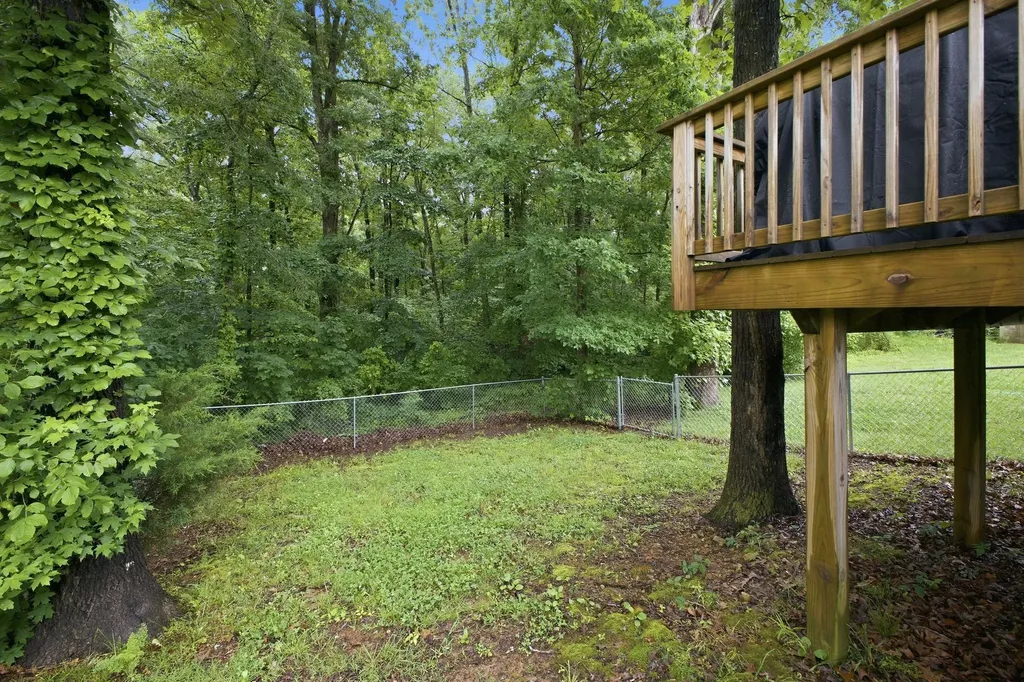 109 Mangrum Road Bon Aqua TN 37025