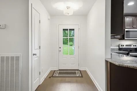109 Mangrum Road Bon Aqua TN 37025