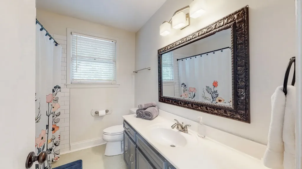 706 Wilson Pike Brentwood TN 37027
