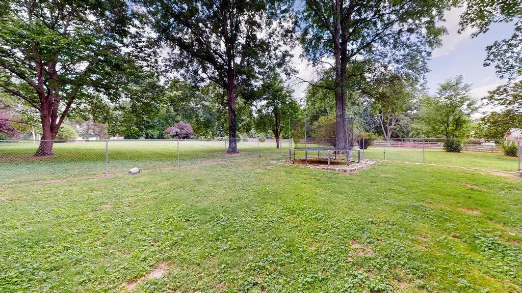 706 Wilson Pike Brentwood TN 37027