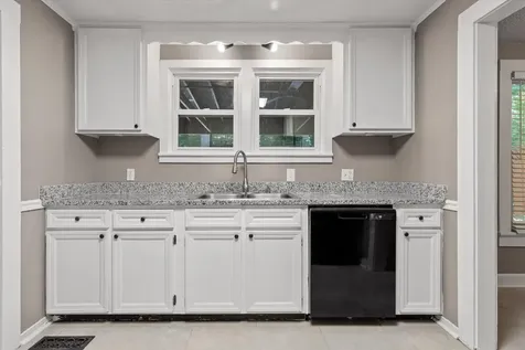 1310 Labrea Drive Chattanooga TN 37421