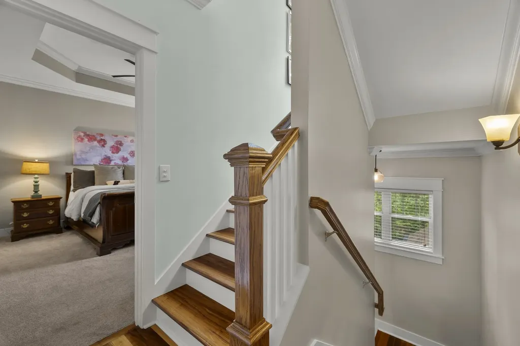 194 37th Ave, N Nashville TN 37209