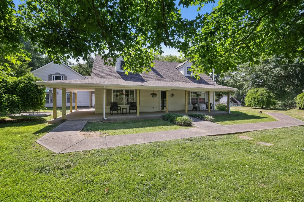 1138 Shahan Road Pleasant View TN 37146