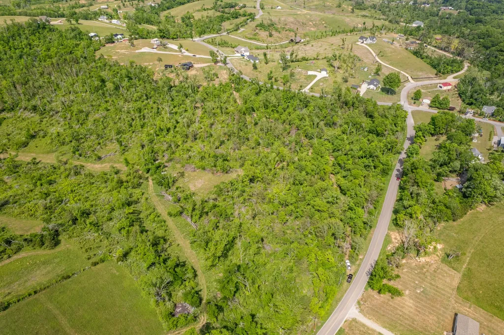 1 Old Highway 99 Columbia TN 38401