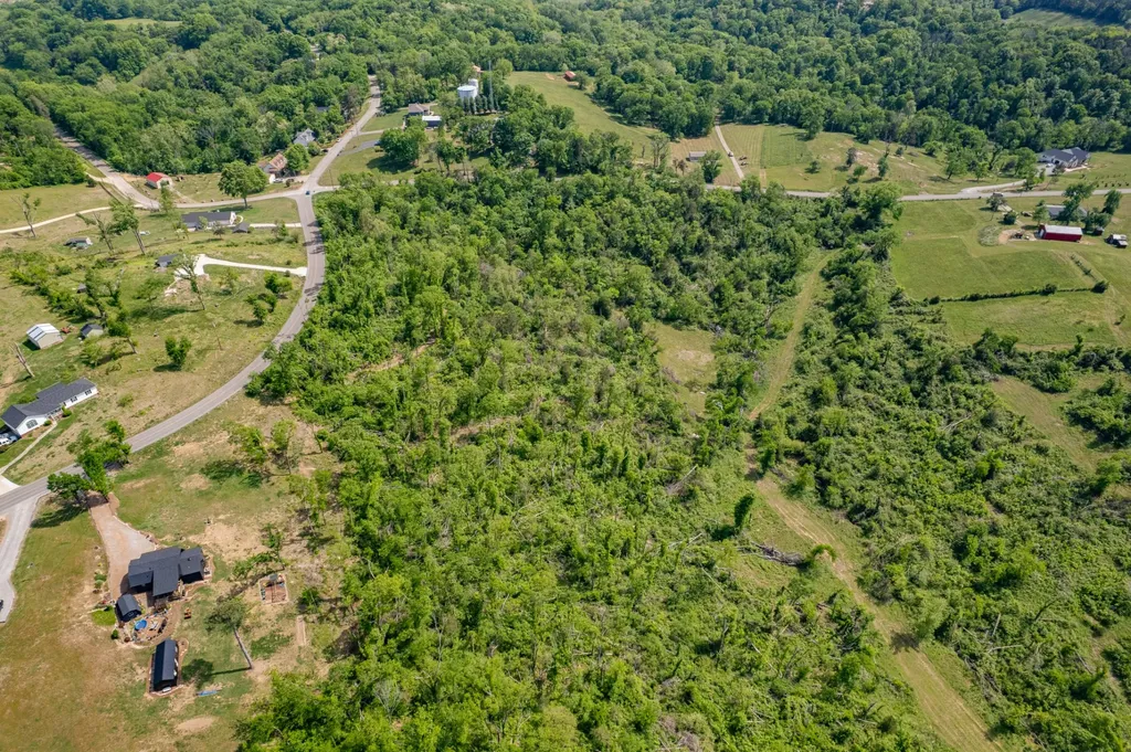 1 Old Highway 99 Columbia TN 38401