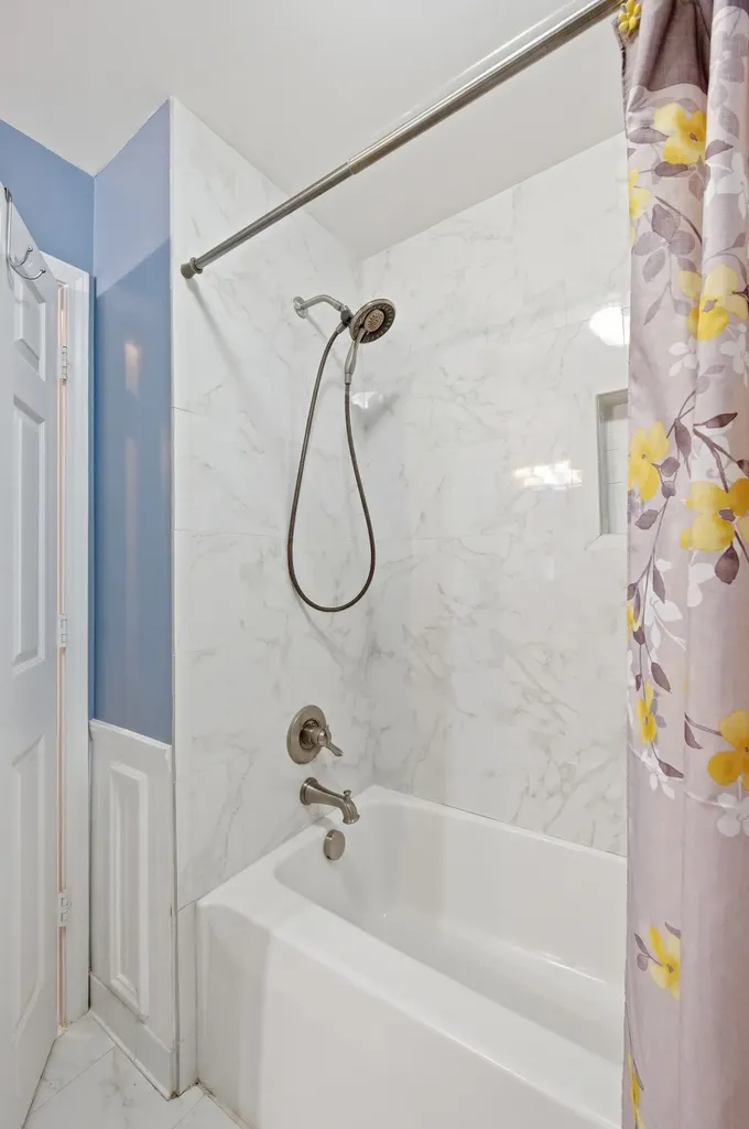 708 Brent Glen Place Nashville TN 37211