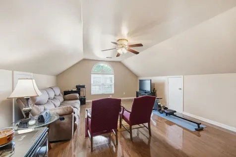 708 Brent Glen Place Nashville TN 37211