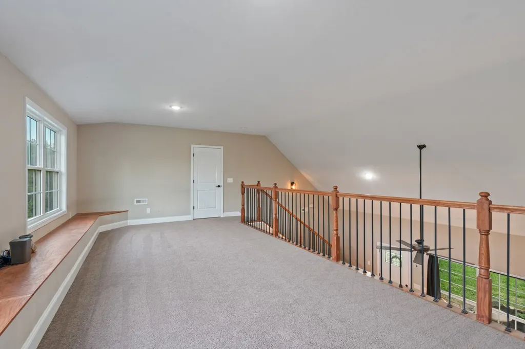 1027 Lockridge Lane Ashland City TN 37015