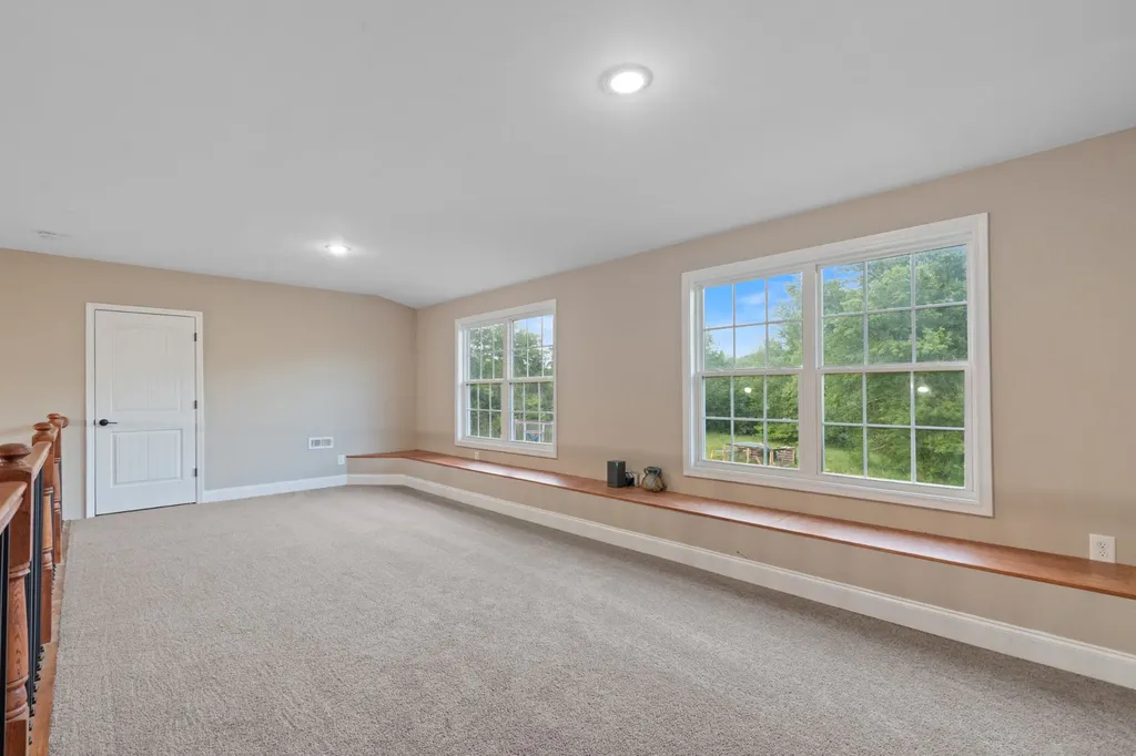 1027 Lockridge Lane Ashland City TN 37015