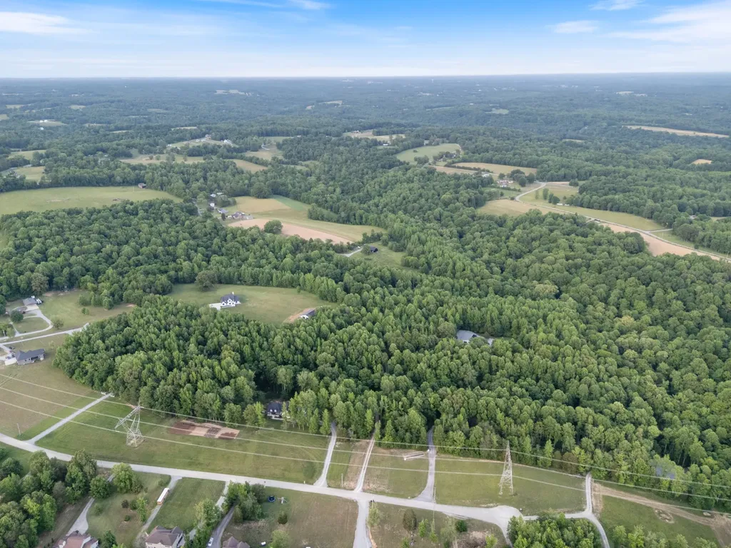 1027 Lockridge Lane Ashland City TN 37015