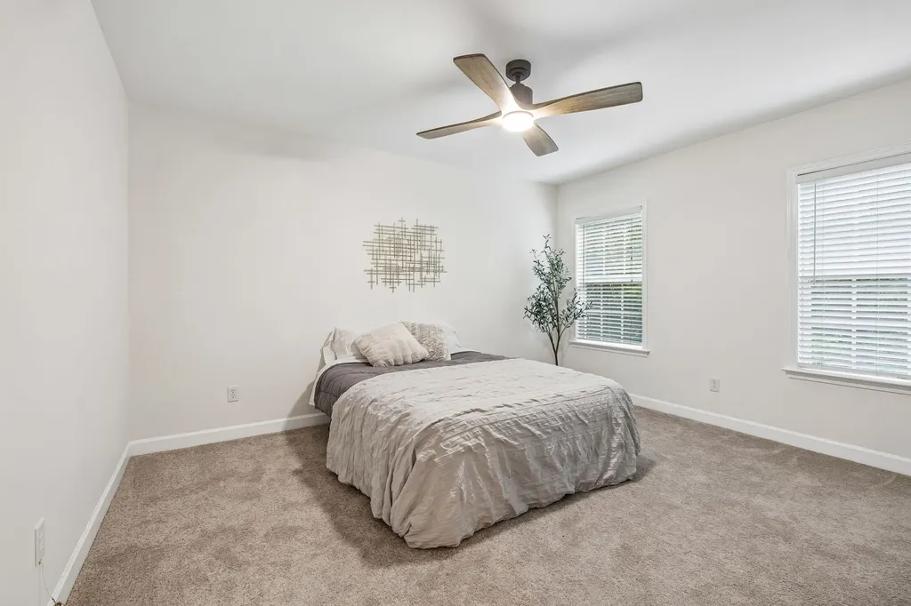 616 Twin Oaks Court Nashville TN 37211